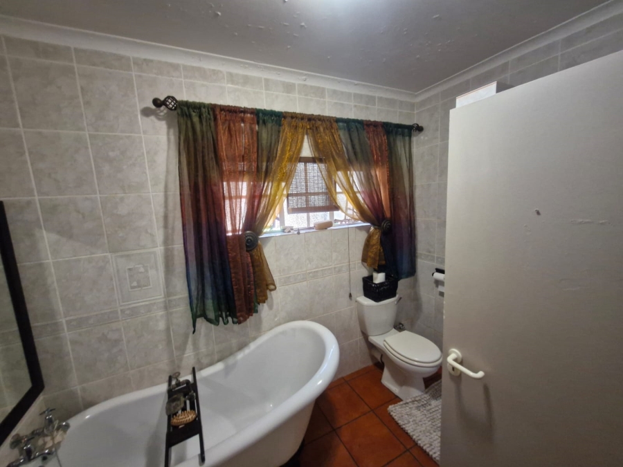 4 Bedroom Property for Sale in Kathu Northern Cape